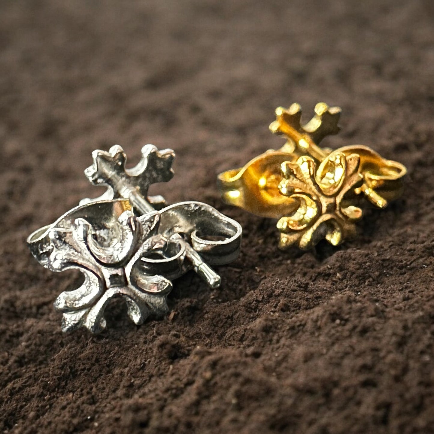X Studs